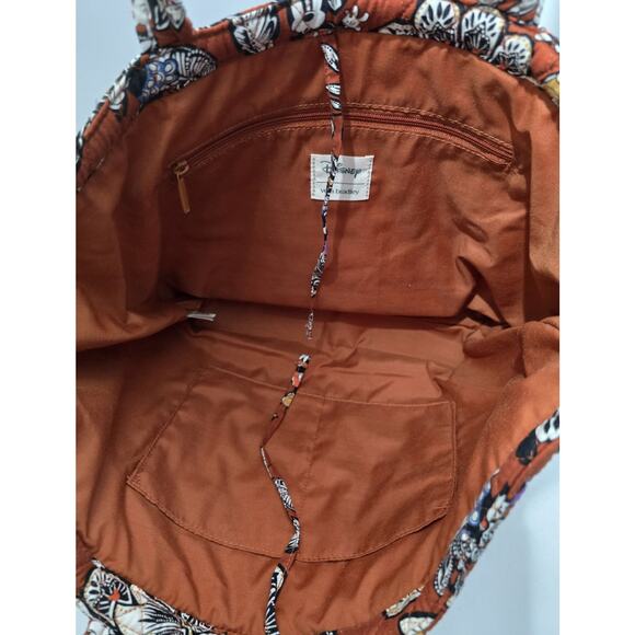 Vera Bradley Mickey & Minnie's Flirty Floral Potter's Clay Small East West Tote - Picture 11 of 14